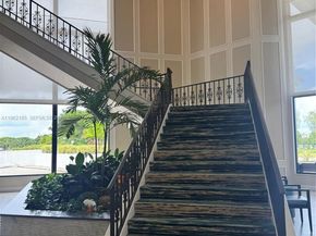 162 Westbury J 162, Deerfield Beach FL 33442