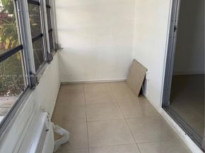 162 Westbury J 162, Deerfield Beach FL 33442