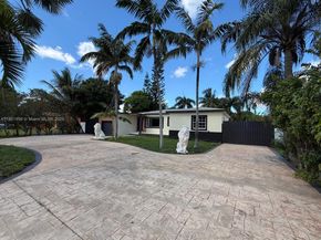 261 NW 144th St, Miami FL 33168