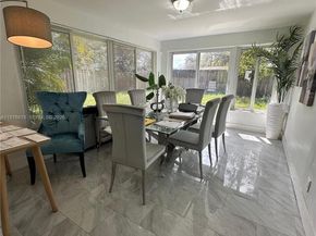 5710 Douglas St, Hollywood FL 33021