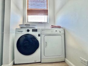 3660 NE 166th St 415, North Miami Beach FL 33160