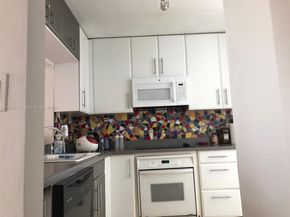 3660 NE 166th St 415, North Miami Beach FL 33160