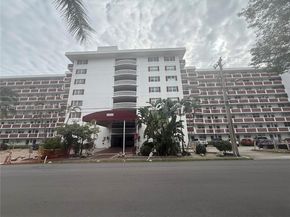 3660 NE 166th St 415, North Miami Beach FL 33160