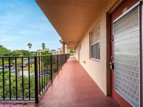 260 NW 76th Ave 404, Margate FL 33063