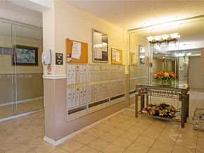 8280 SW 24th St 7104, North Lauderdale FL 33068