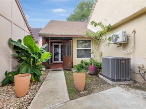 1467 Martin Ct, Homestead FL 33035