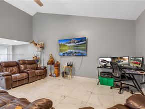 1467 Martin Ct, Homestead FL 33035
