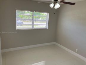 3271 Auburn Blvd, Fort Lauderdale FL 33312