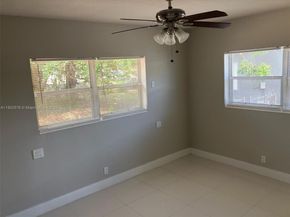 3271 Auburn Blvd, Fort Lauderdale FL 33312