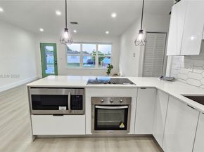 170 NE 171st St, North Miami Beach FL 33162