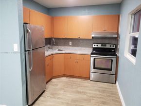 829 NW 113th St, Miami FL 33168
