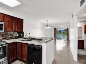 2220 N Cypress Bend Dr 310, Pompano Beach FL 33069