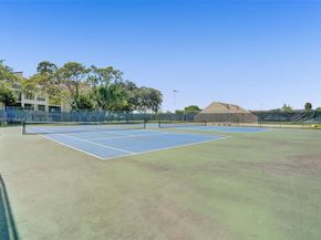 2220 N Cypress Bend Dr 310, Pompano Beach FL 33069