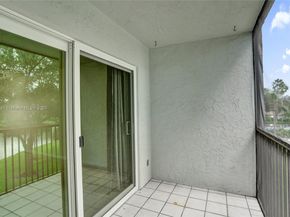 2220 N Cypress Bend Dr 310, Pompano Beach FL 33069