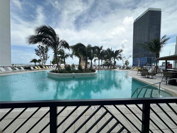 159 NE 6th St PH5013, Miami FL 33132