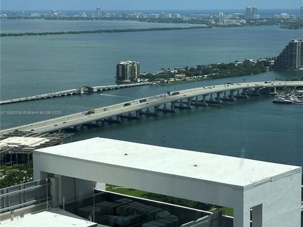159 NE 6th St PH5013, Miami FL 33132