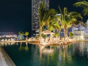 159 NE 6th St PH5013, Miami FL 33132