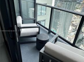 159 NE 6th St PH5013, Miami FL 33132