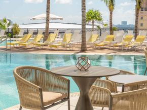 159 NE 6th St PH5013, Miami FL 33132