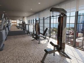 159 NE 6th St PH5013, Miami FL 33132