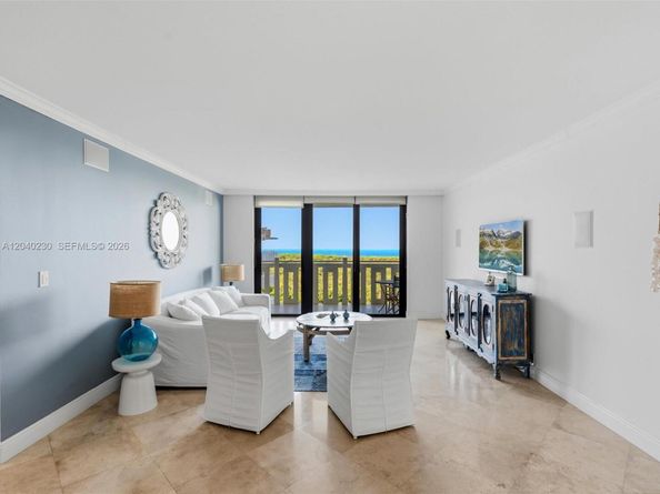 1121 Crandon Blvd E1205, Key Biscayne FL 33149