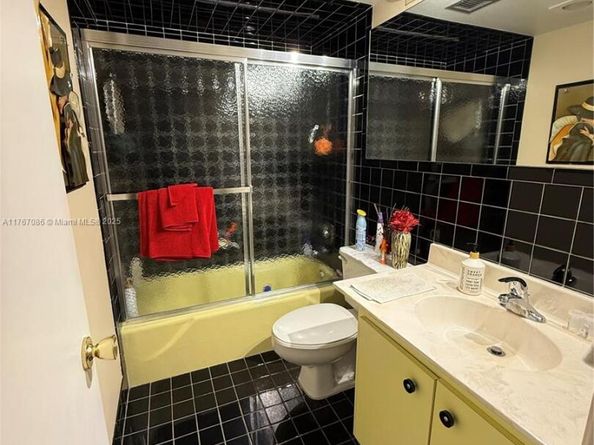 4800 Hillcrest Ln 511, Hollywood FL 33021