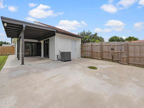 21003 SW 124th Ave Rd, Miami FL 33177