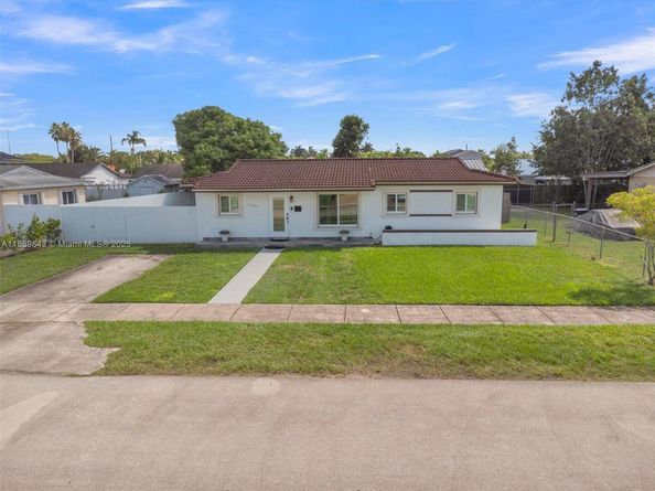 15265 SW 100th Ct, Miami FL 33157