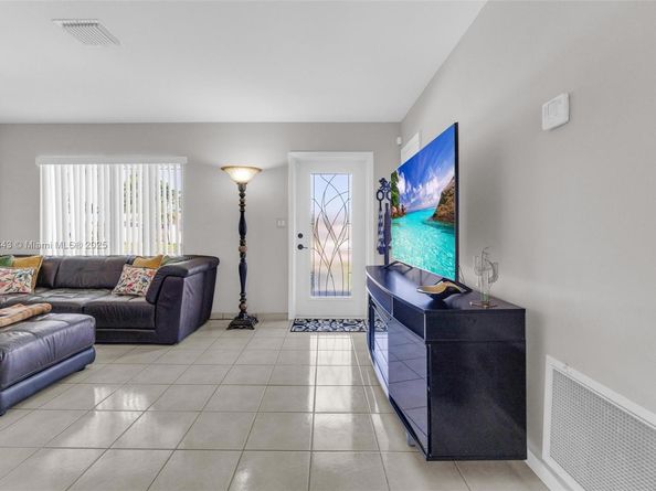 15265 SW 100th Ct, Miami FL 33157
