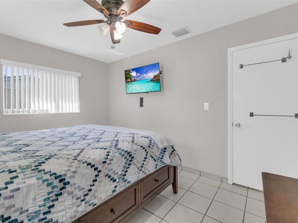 15265 SW 100th Ct, Miami FL 33157
