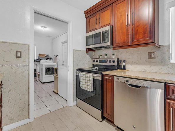 15265 SW 100th Ct, Miami FL 33157