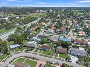 15265 SW 100th Ct, Miami FL 33157