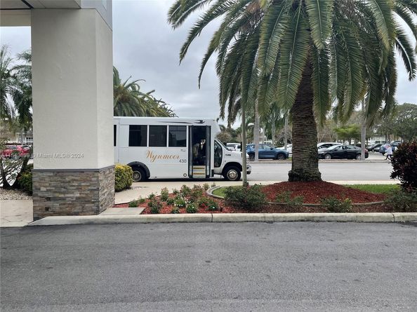 2709 Nassau Bnd G2, Coconut Creek FL 33066