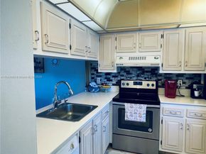 2709 Nassau Bnd G2, Coconut Creek FL 33066