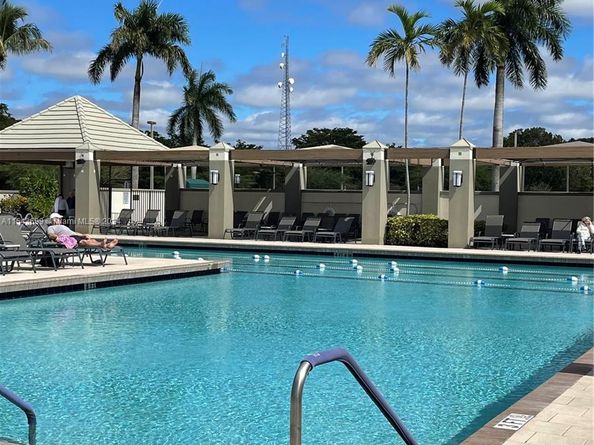 2709 Nassau Bnd G2, Coconut Creek FL 33066