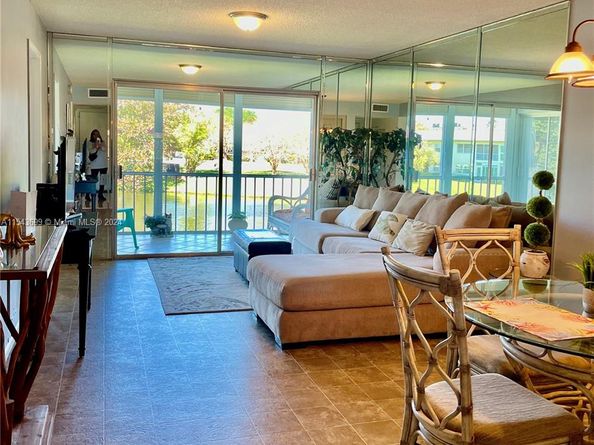 2709 Nassau Bnd G2, Coconut Creek FL 33066