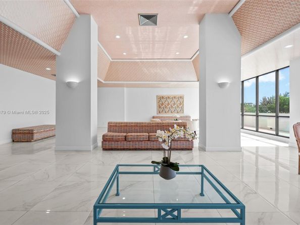 500 Three Islands Blvd 223, Hallandale Beach FL 33009
