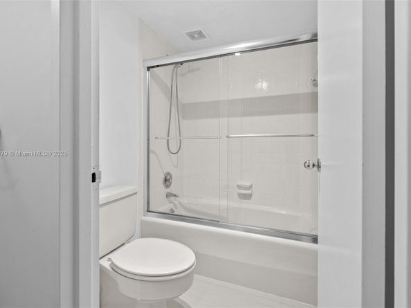 500 Three Islands Blvd 223, Hallandale Beach FL 33009