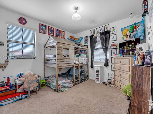 643 SE 37th Ter, Homestead FL 33033