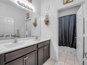 643 SE 37th Ter, Homestead FL 33033