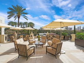 19955 NE 38th Ct 704, Aventura FL 33180