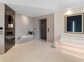 19955 NE 38th Ct 704, Aventura FL 33180