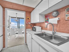 5510 N Ocean Dr 19B, Singer Island FL 33404