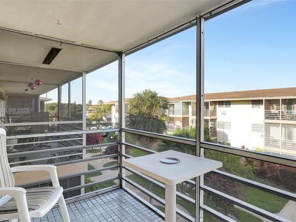 17001 NE 13th Ave 308, Miami FL 33162