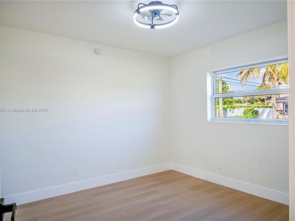 3251 NW 23rd Ct, Lauderdale Lakes FL 33311