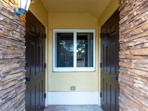 990 NE 33rd Ter 102, Homestead FL 33033