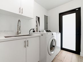 17204 SW 79th Ct, Palmetto Bay FL 33157