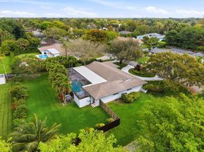 17204 SW 79th Ct, Palmetto Bay FL 33157