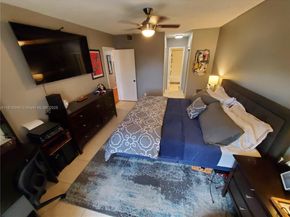 7900 Camino Cir 405, Miami FL 33143