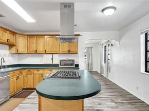 1007 N 31st Rd, Hollywood FL 33021